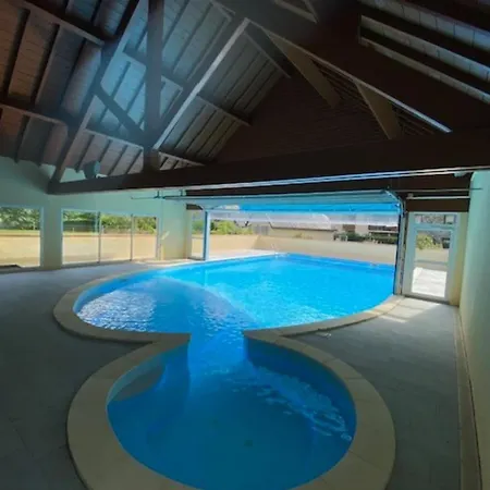 Altea Luchon - Mountain View, Pool & Comfort 公寓 *